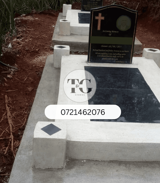 Pillar White Terrazzo with Perimeter White